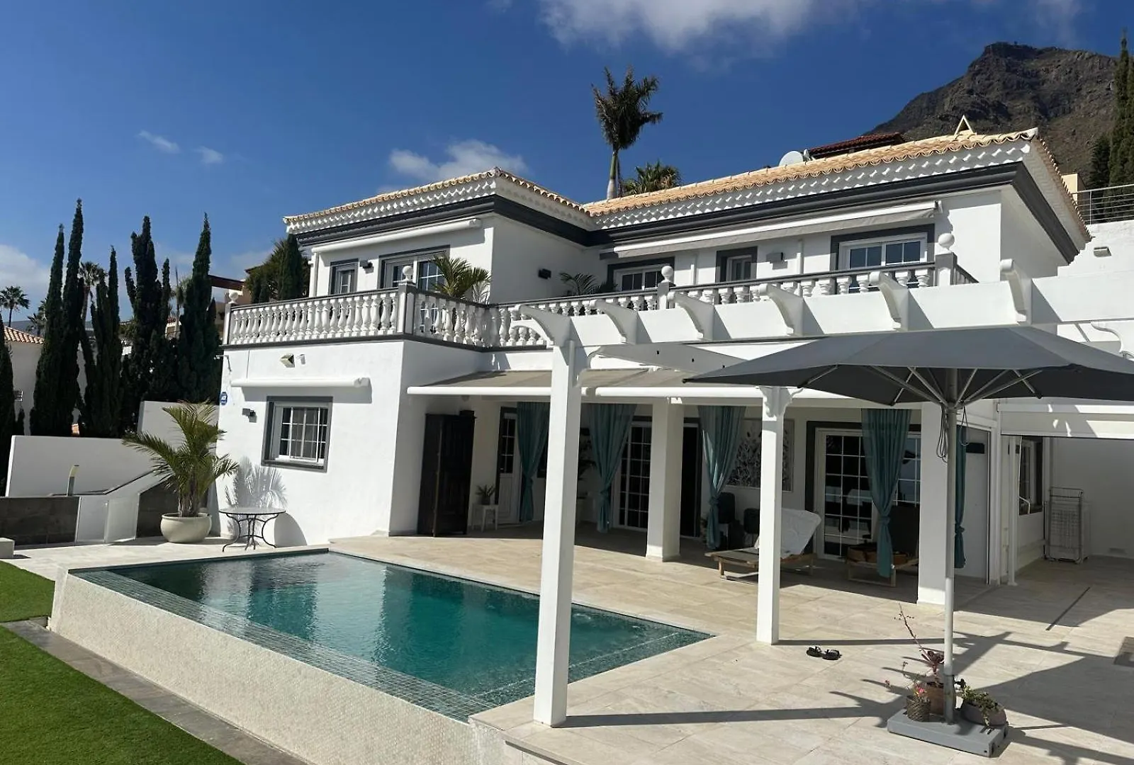 Villa Zion Tenerife 아데제